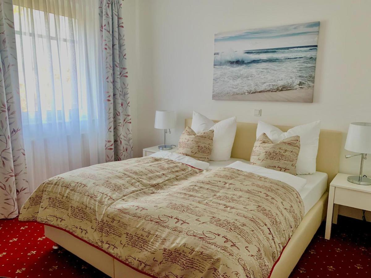 Hotel Seegarten Gmbh Barmstedt Dış mekan fotoğraf