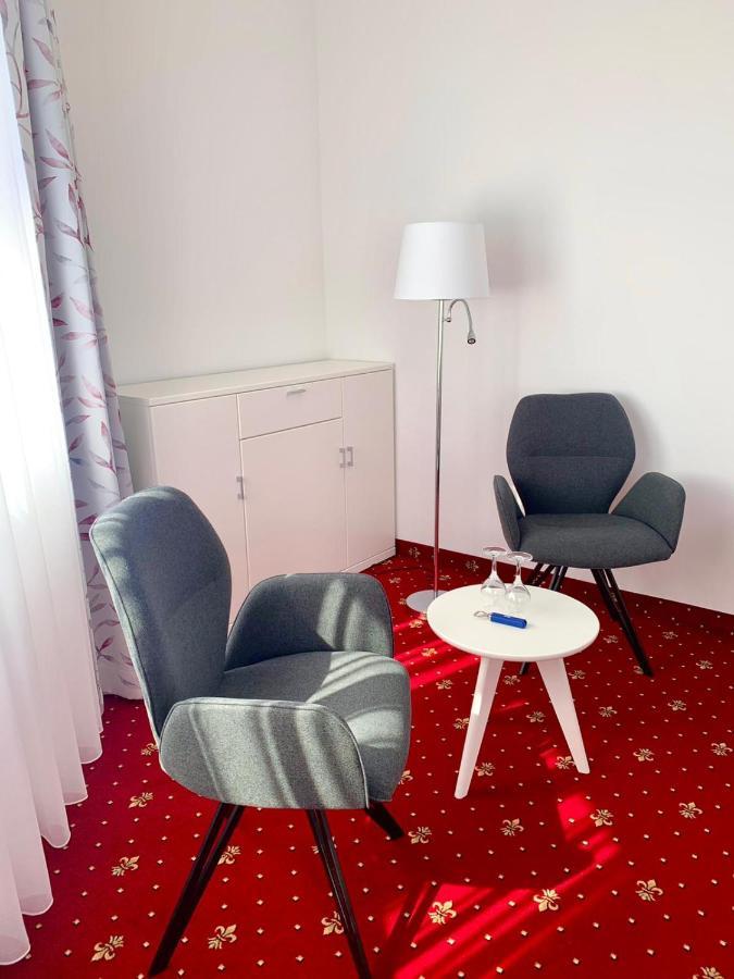 Hotel Seegarten Gmbh Barmstedt Dış mekan fotoğraf