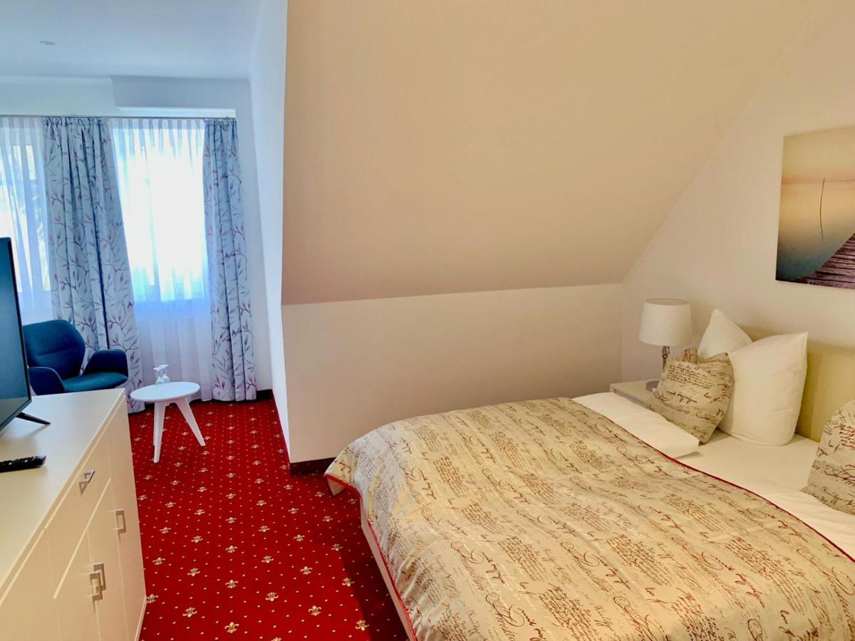 Hotel Seegarten Gmbh Barmstedt Dış mekan fotoğraf