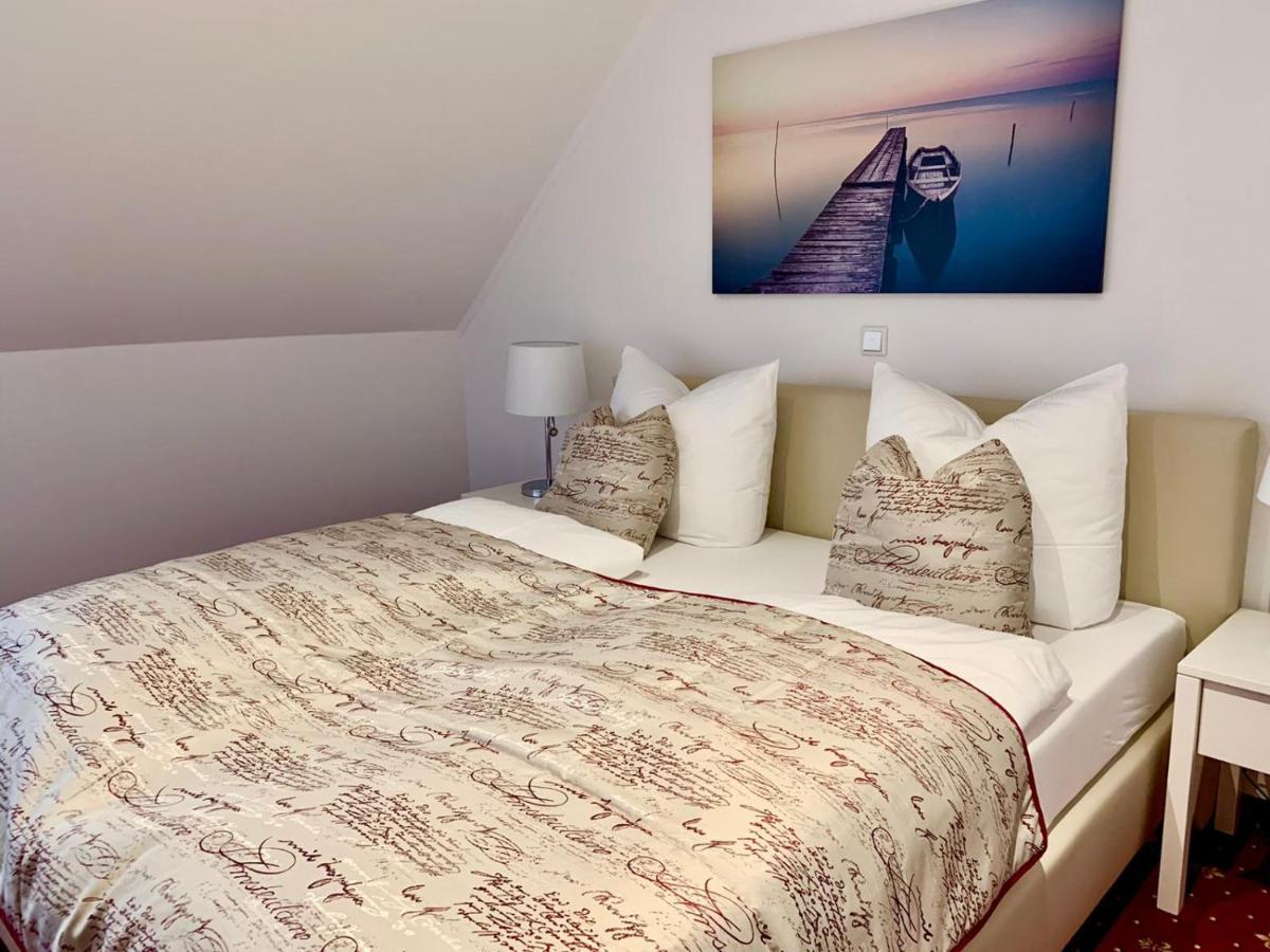 Hotel Seegarten Gmbh Barmstedt Dış mekan fotoğraf