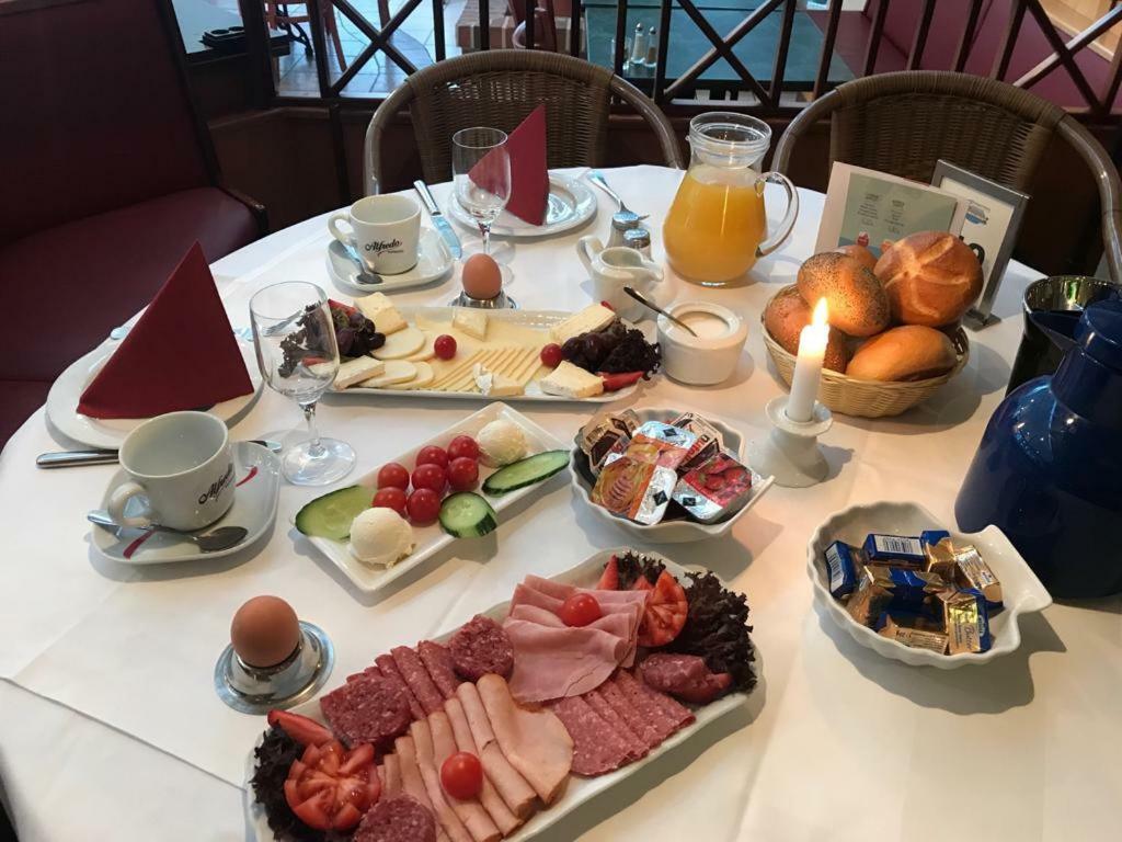 Hotel Seegarten Gmbh Barmstedt Dış mekan fotoğraf